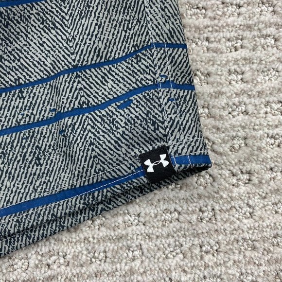 Under ARMOUR UA Swim Shorts Men 34 Gray Blue Striped Board Short Pants Outdoor - Picture 2 of 13